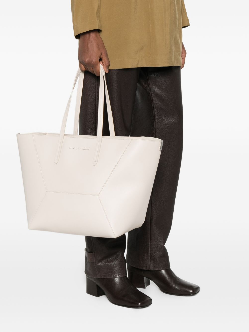 Brunello Cucinelli Bags.. Ivory MBXAD2571C8905 (Brunello Cucinelli / トートバッグ ) | Brunello Cucinelli (ブルネロ・クチネリ)(3)