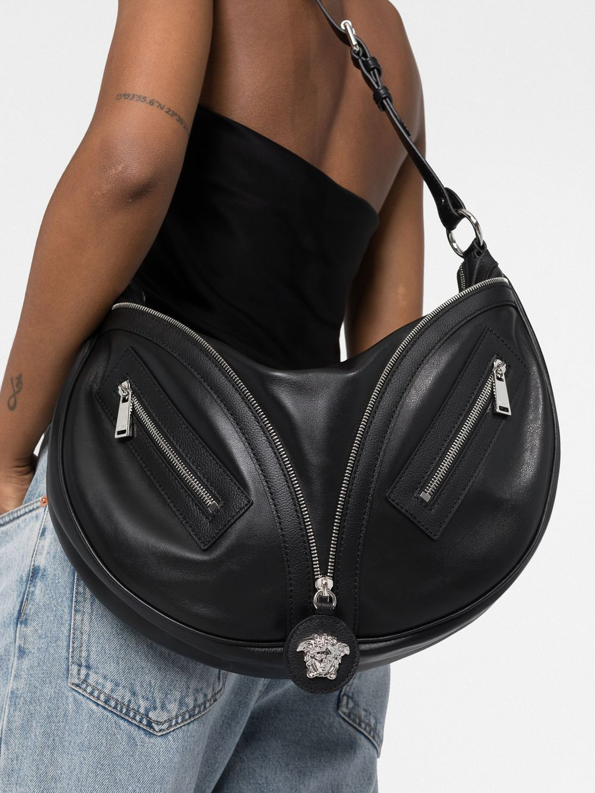 Medusa logo zip bag 10076791A058781B00P (VERSACE / ハンドバッグ・ショルダーバッグ ) | VERSACE (ヴェルサーチェ)(5)