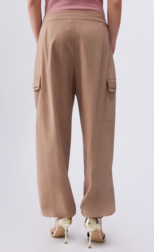 Liu Jo Trousers Beige TA6154TS92261412 (LIU•JO / パンツ ) | LIU•JO (リュー・ジョー)(1)