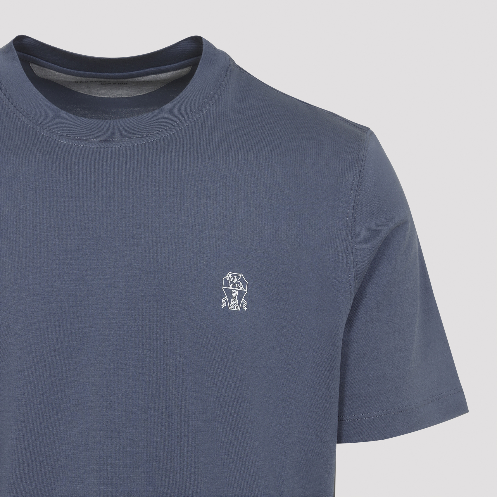 COTTON T-SHIRT WITH CONTRASTING LOGO PRINT M0B138440COM53 (Brunello Cucinelli / Tシャツ・カットソー ) | Brunello Cucinelli (ブルネロ・クチネリ)(3)