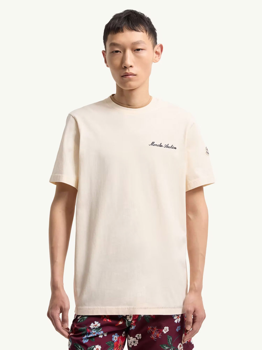 EMBROIDERED LOGO AND DOUBLE CREW NECKLINE COTTON T-SHIRT L10918C0001589AYY060 (Moncler / Tシャツ・カットソー ) | Moncler (モンクレール)(1)
