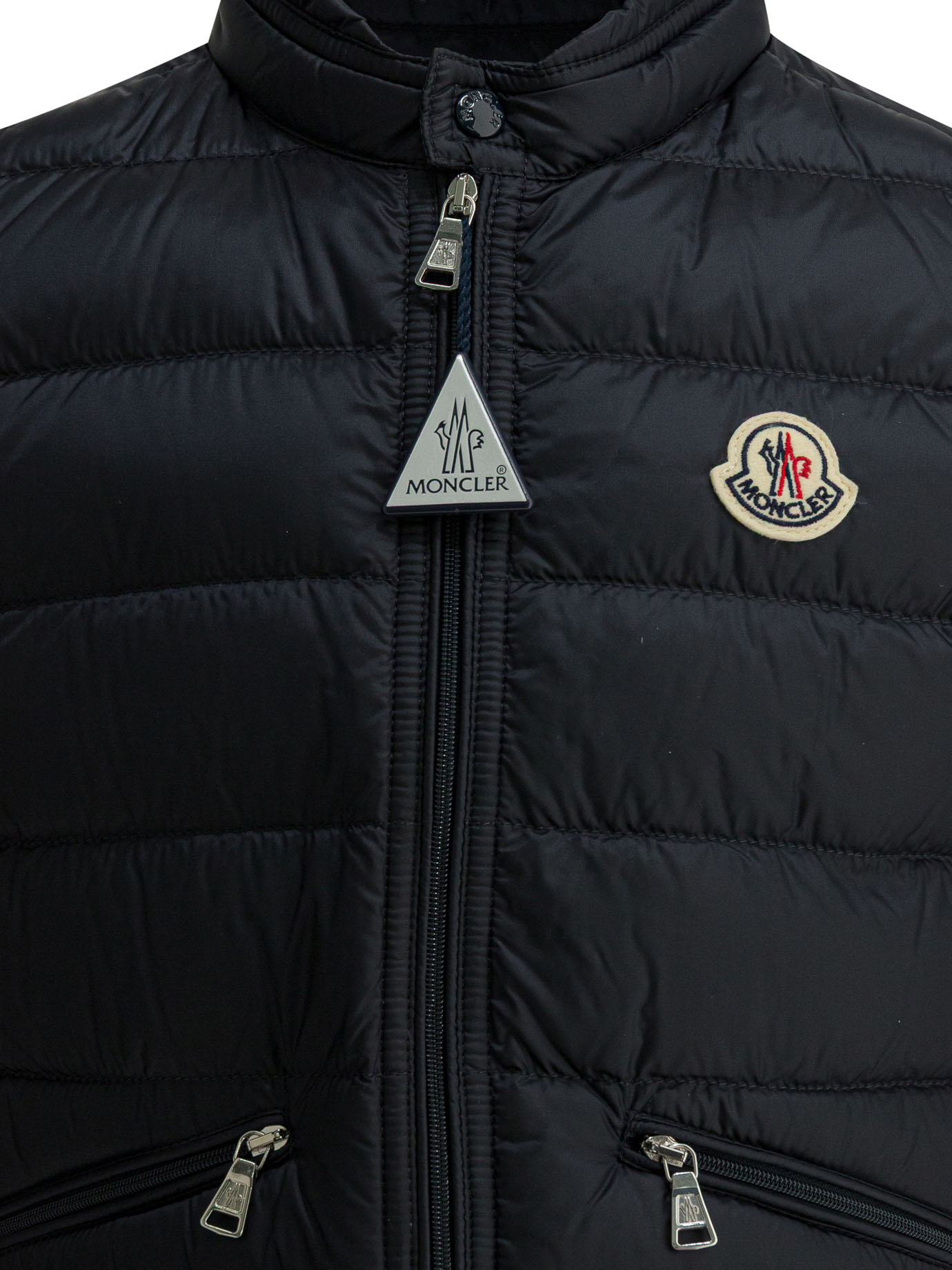Jackets & Coats GUIK1A00034597YF778 (Moncler / ベスト ) | Moncler (モンクレール)(2)