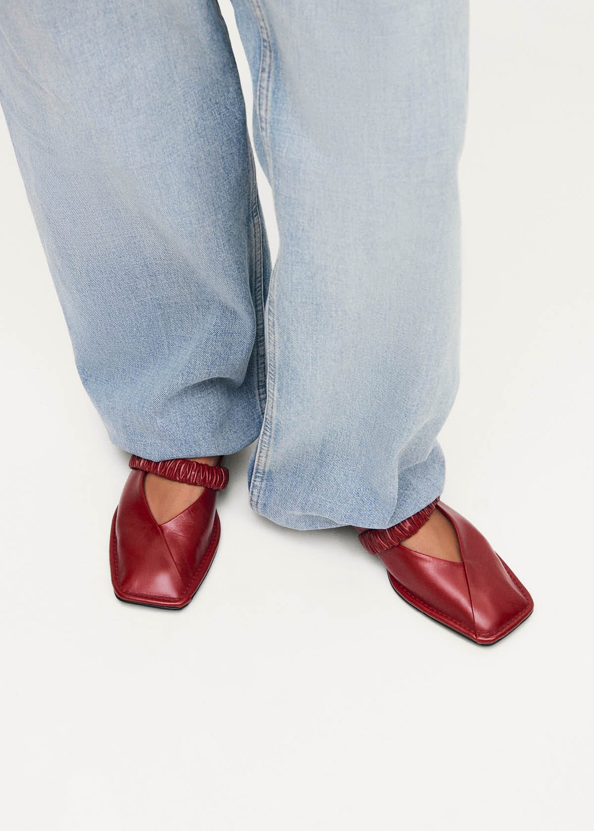ALOHAS Flat shoes Red S10109102 (ALOHAS / フラットシューズ ) | ALOHAS (アロハス)(1)