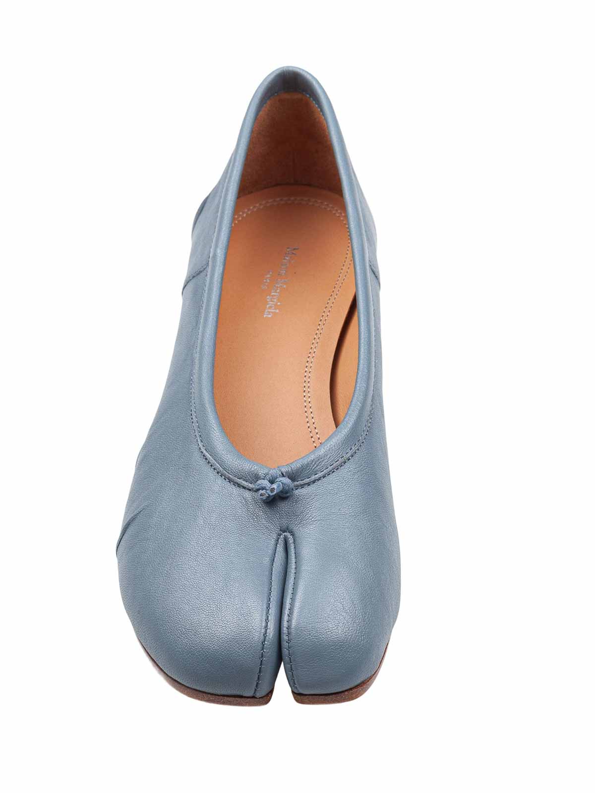 Tabi ballerina in light blue leather S58WZ0128P3753T6317 (Maison Margiela / パンプス・ハイヒール ) | Maison Margiela (メゾン マルジェラ)(2)