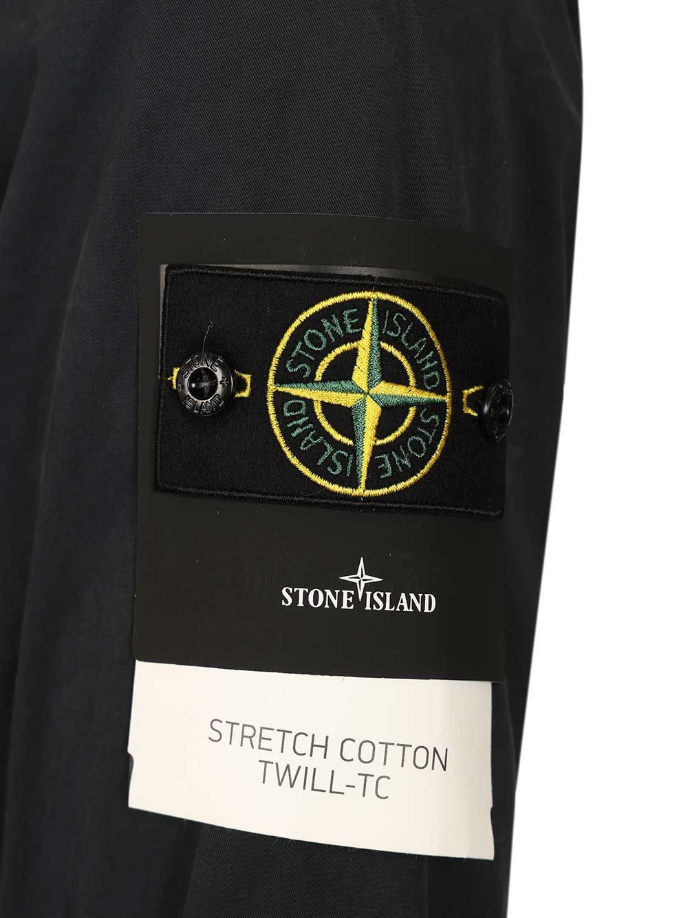 Hooded jacket in stretch organic cotton twill 4100077S0A10V0020 (STONE ISLAND / カジュアルジャケット ) | STONE ISLAND (ストーンアイランド)(4)