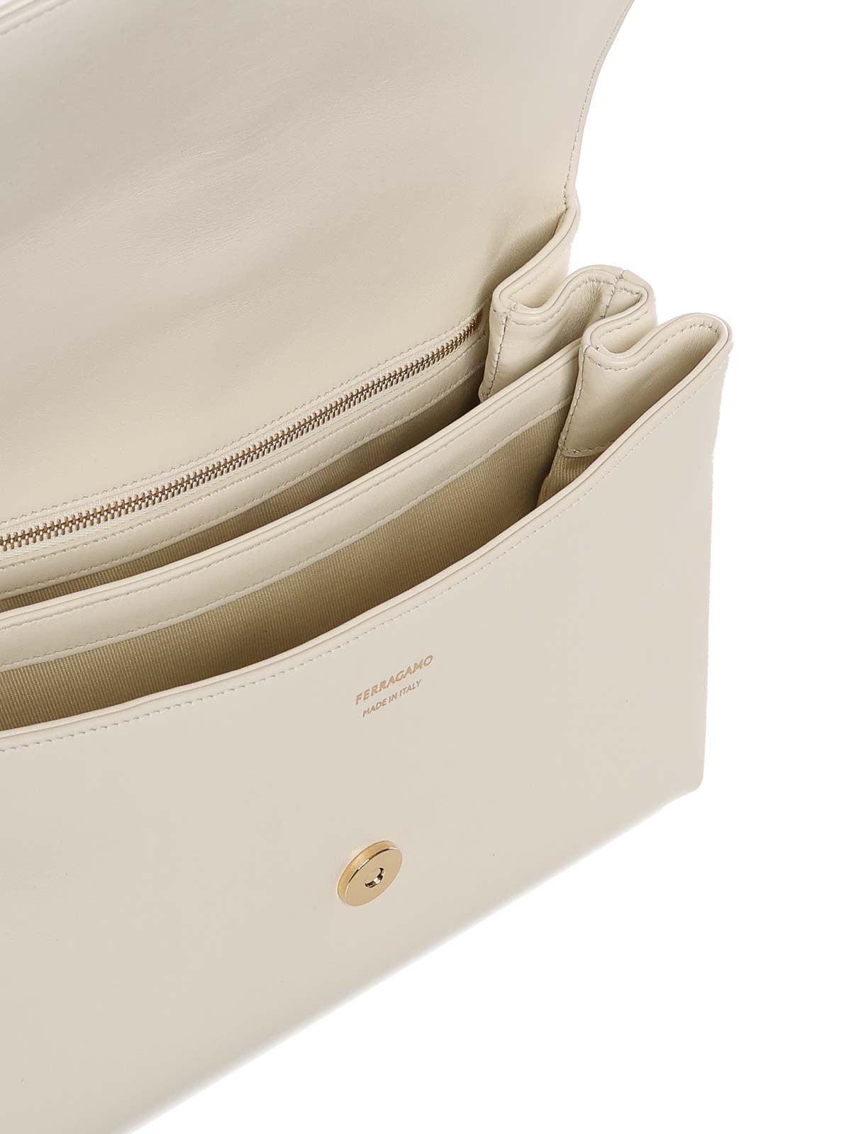 Leather Shoulder Bag 21A471791195003 (FERRAGAMO / ハンドバッグ・ショルダーバッグ ) | FERRAGAMO (フェラガモ)(3)