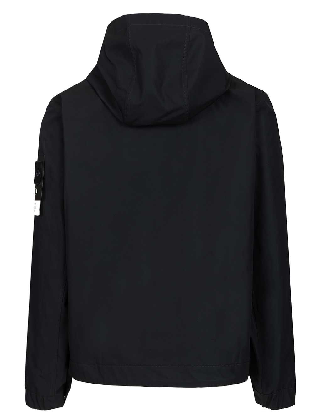 Hooded jacket in stretch organic cotton twill 4100037S0F01V0020 (STONE ISLAND / カジュアルジャケット ) | STONE ISLAND (ストーンアイランド)(1)