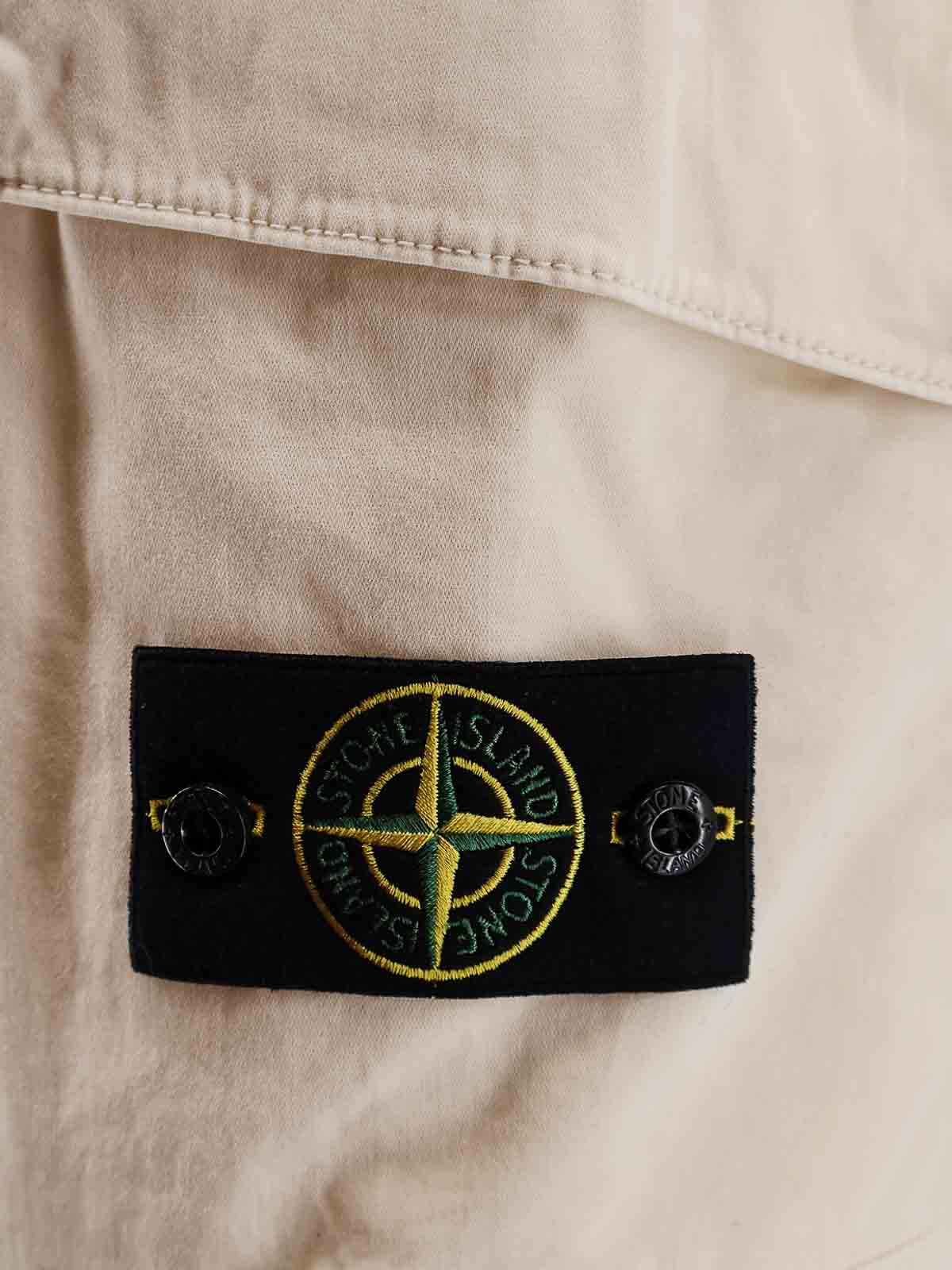 Bermuda shorts in organic cotton L1S15L100018S0004V0193 (STONE ISLAND / ショートパンツ ) | STONE ISLAND (ストーンアイランド)(2)