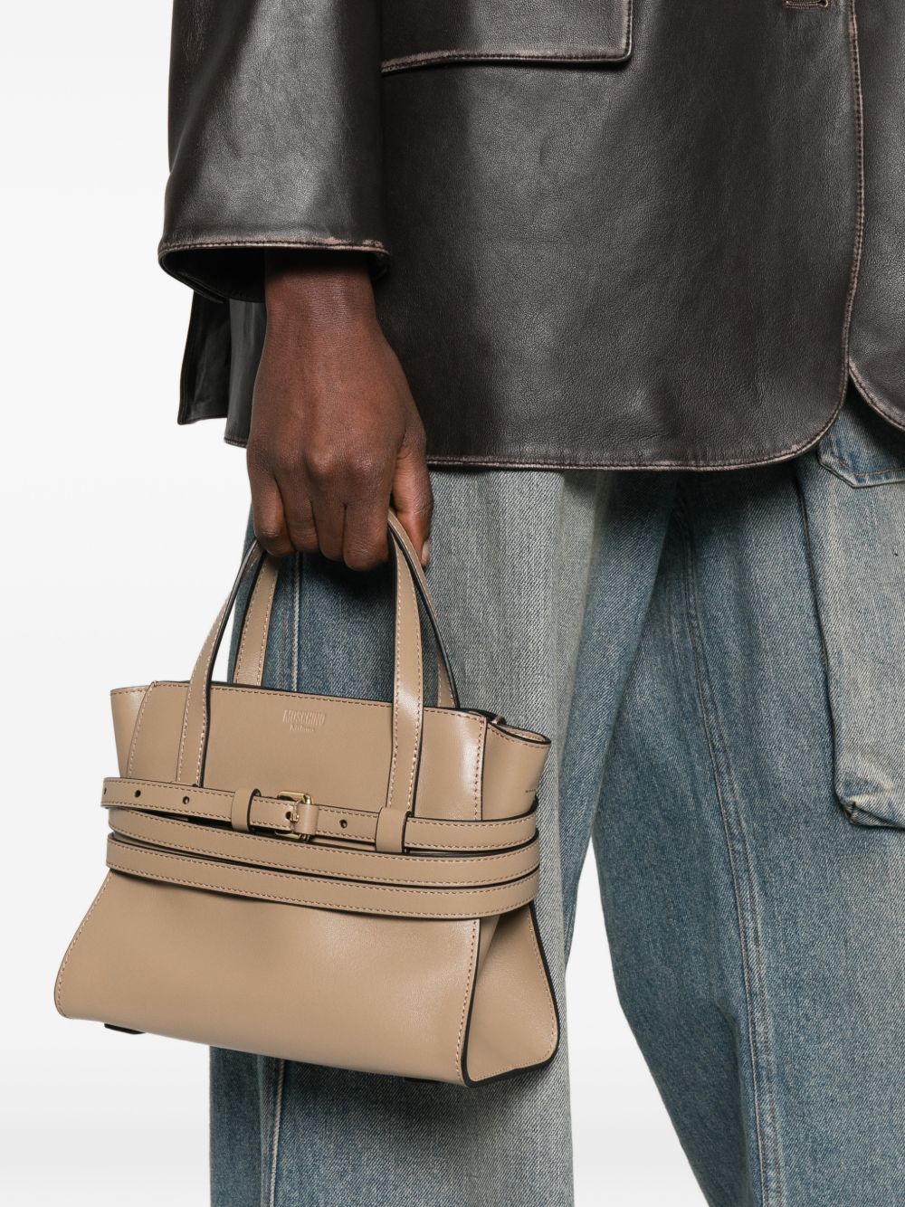 Moschino Bags.. Beige MC4012PP1OOA0104 (MOSCHINO / ハンドバッグ・ショルダーバッグ ) | MOSCHINO (モスキーノ)(1)