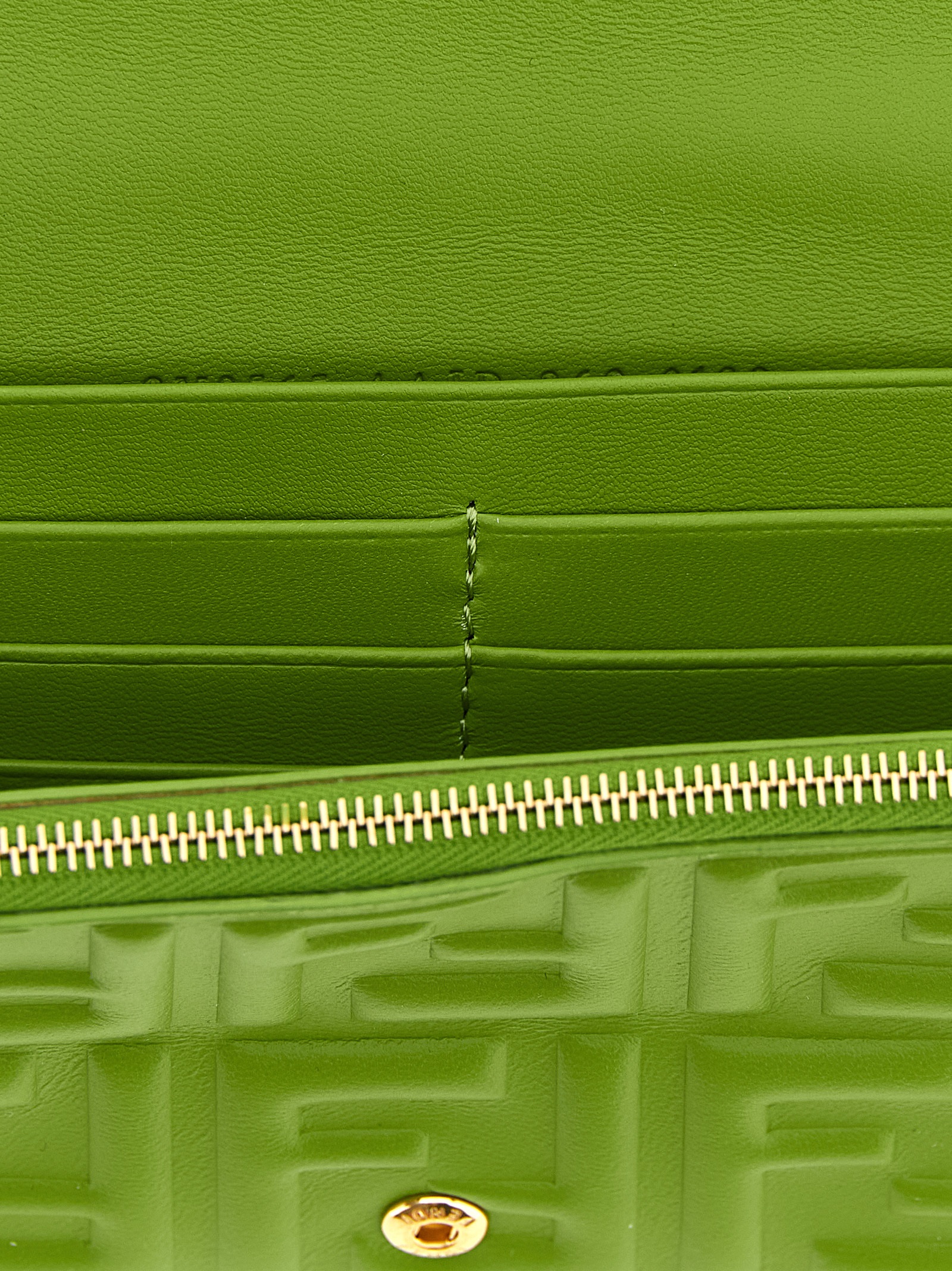 'Continental Baguette' wallet on chain 8M0565AAJDF1W6A (FENDI / 財布・カードケース ) | FENDI (フェンディ)(3)