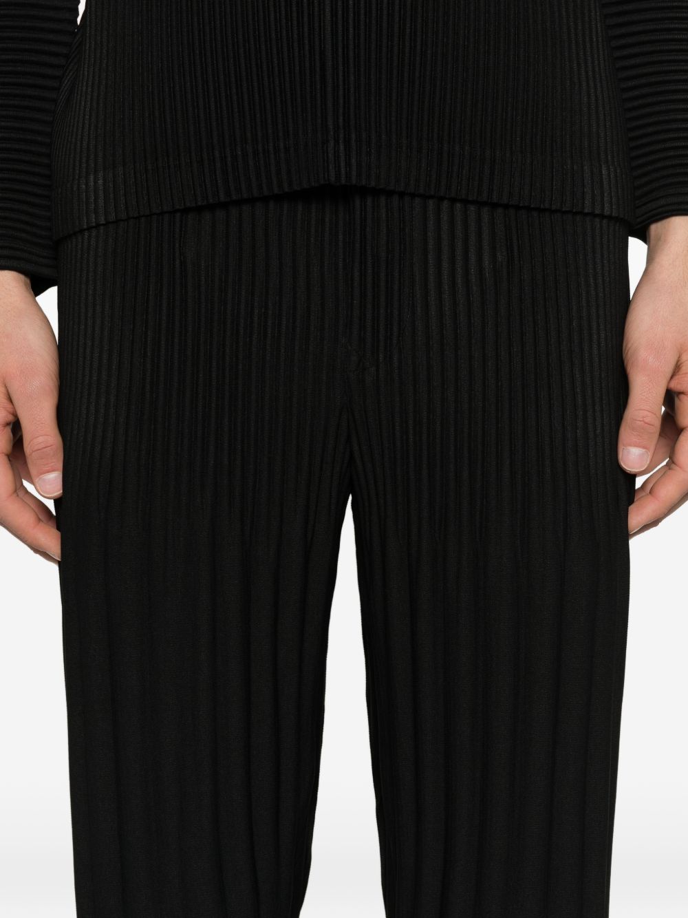 HOMME PLISSE' ISSEY MIYAKE Trousers Black HP66JF02415 (HOMME PLISSÉ ISSEY MIYAKE / パンツ ) | HOMME PLISSÉ ISSEY MIYAKE (オムプリッセ イッセイ ミヤケ)(2)
