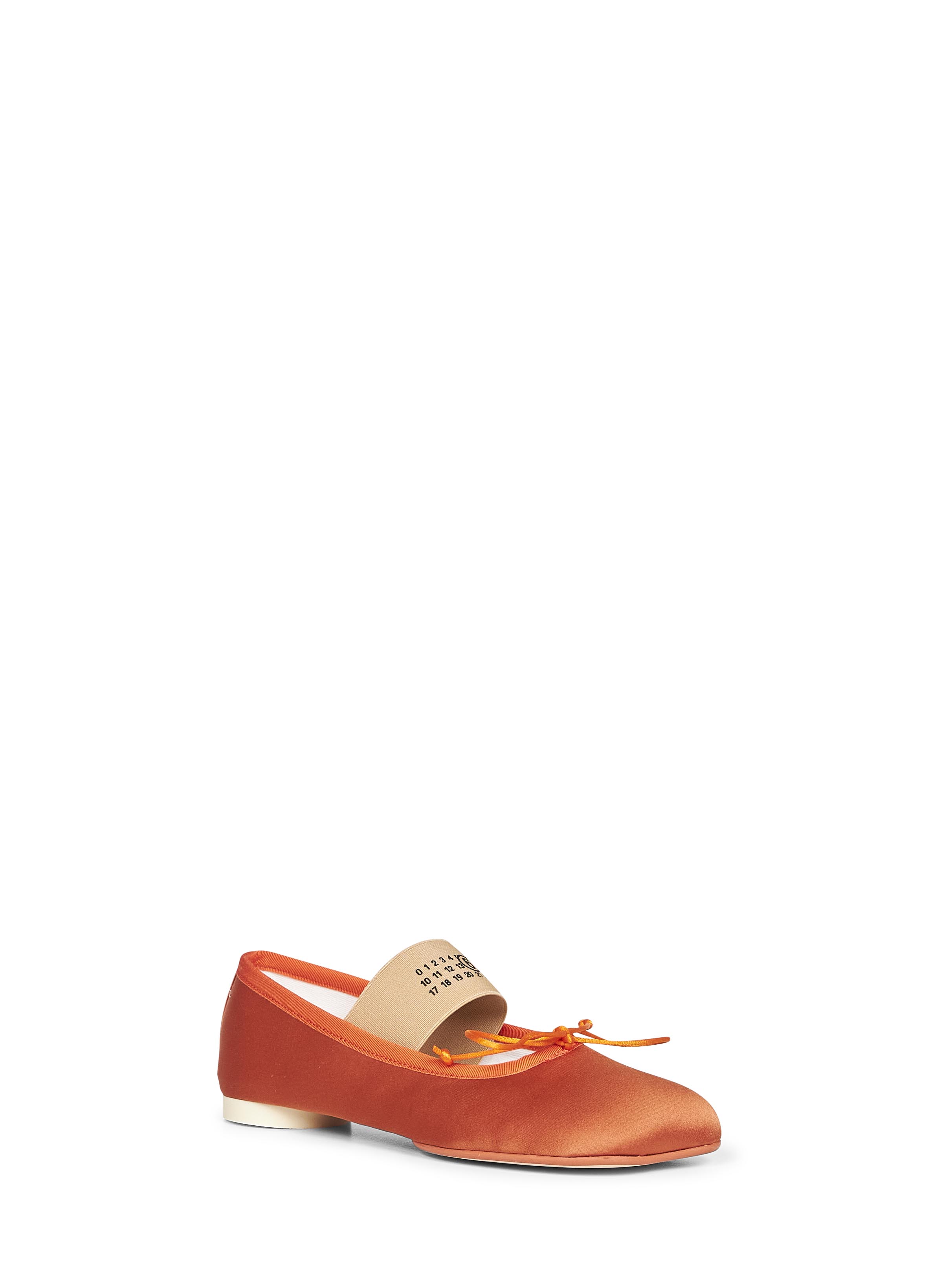 MM6 Maison Margiela Flat shoes Orange S59WZ0093P5560T3118 (MM6 Maison Margiela / フラットシューズ ) | MM6 Maison Margiela (エムエムシックス)(1)