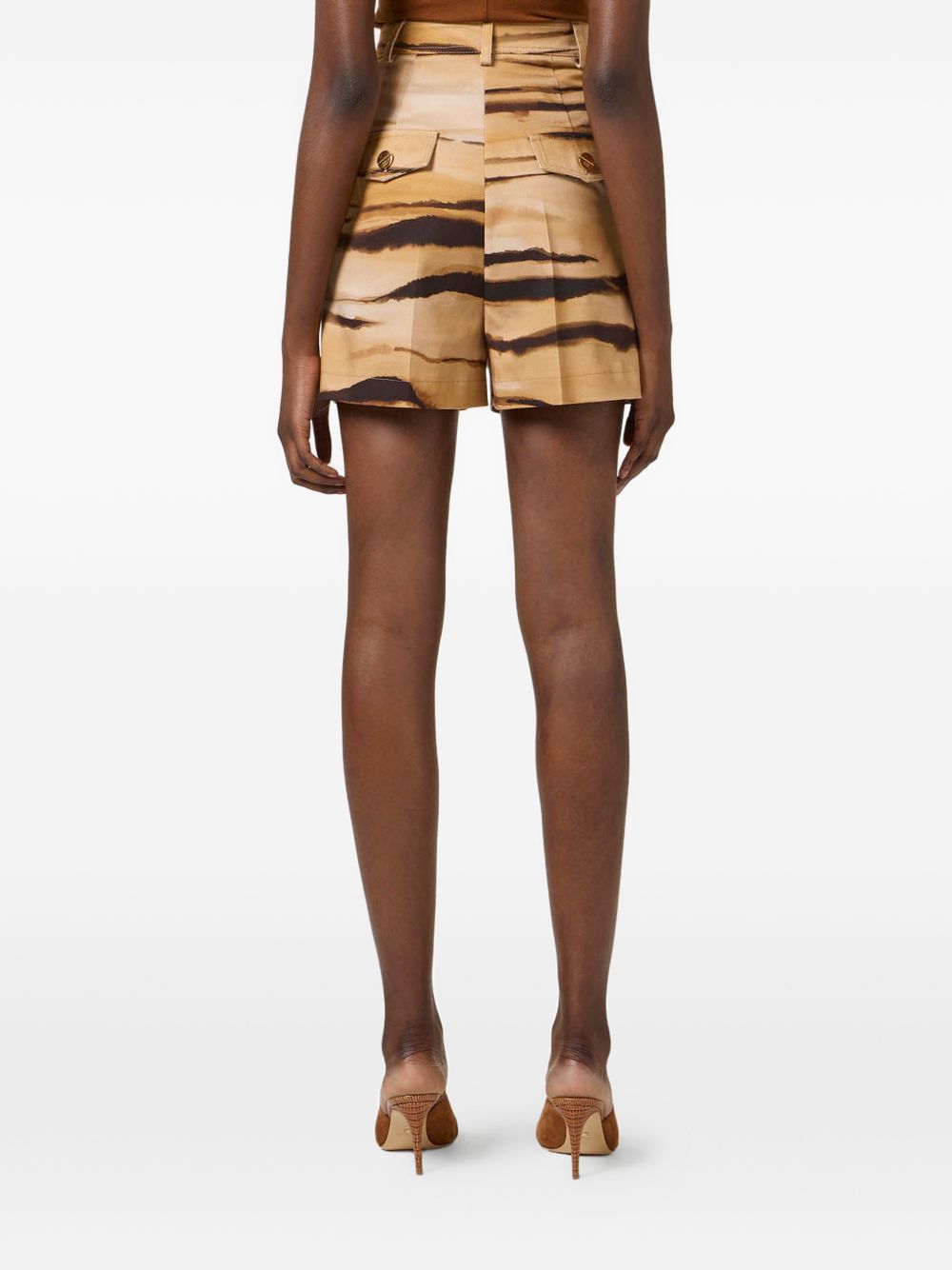 Elisabetta Franchi Shorts Camel SH01362E2470 (Elisabetta Franchi / ショートパンツ ) | Elisabetta Franchi (エリザベッタ フランキ)(2)