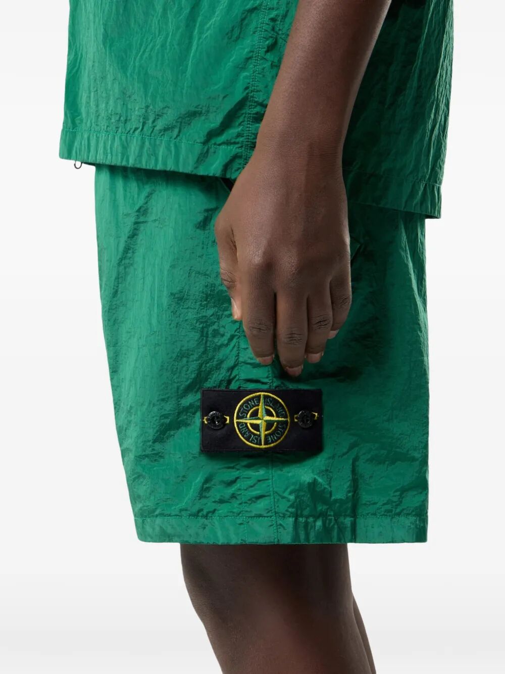 COMFORT FIT NYLON SHORTS L1S15L100008S0019V005H (STONE ISLAND / ショートパンツ ) | STONE ISLAND (ストーンアイランド)(2)