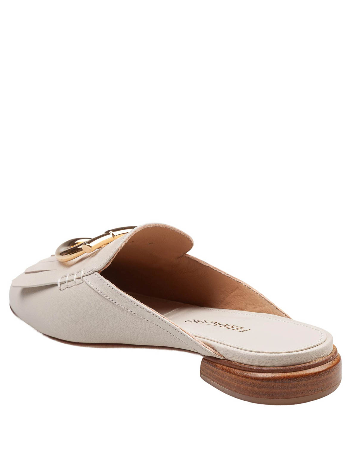 Leather mules with maxi Gancini buckle 01L0520790495 (FERRAGAMO / サンダル ) | FERRAGAMO (フェラガモ)(3)