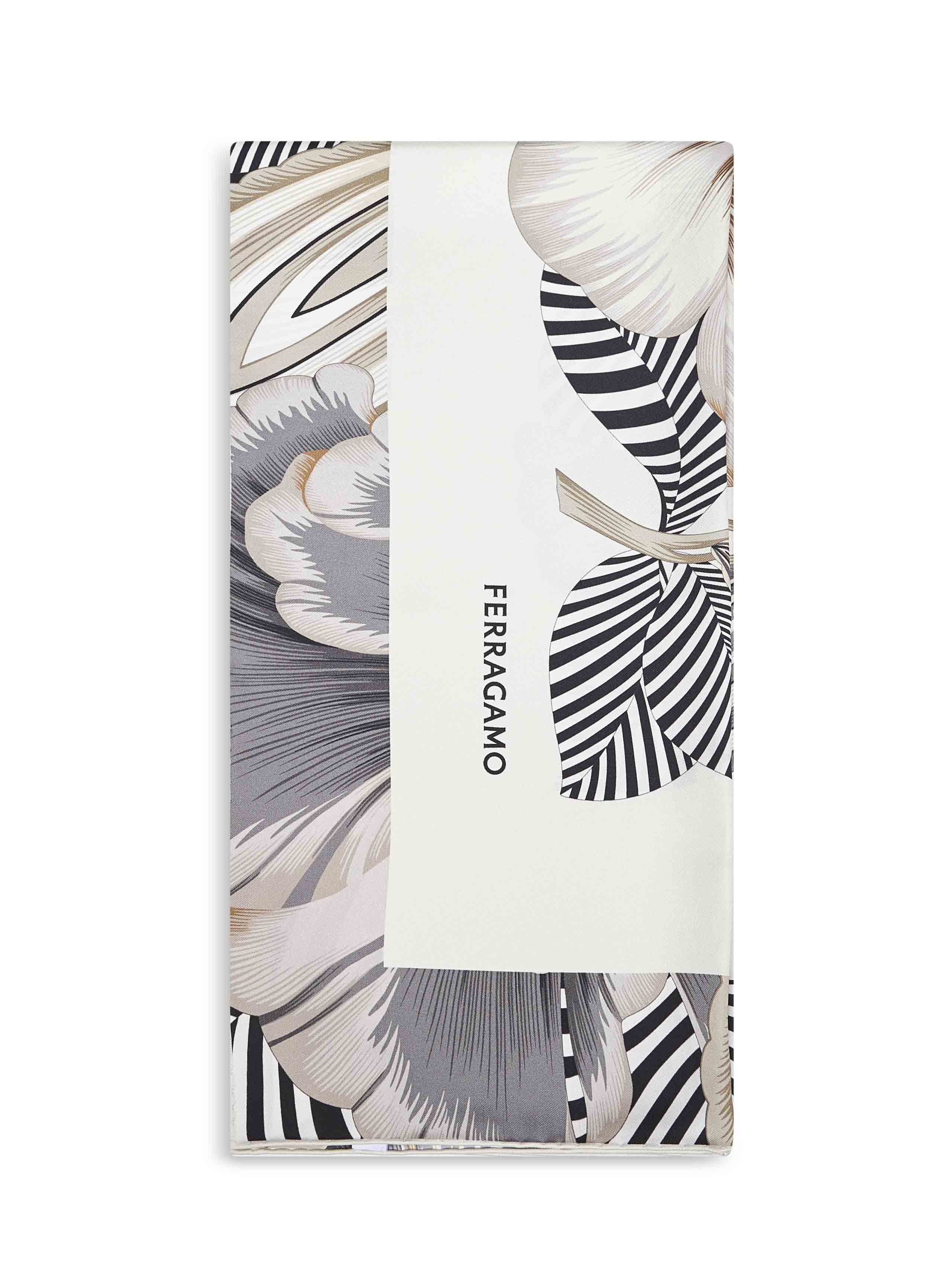 Ferragamo Scarfs White 310227FOBREZZA789958 (FERRAGAMO / スカーフ・マフラー ) | FERRAGAMO (フェラガモ)