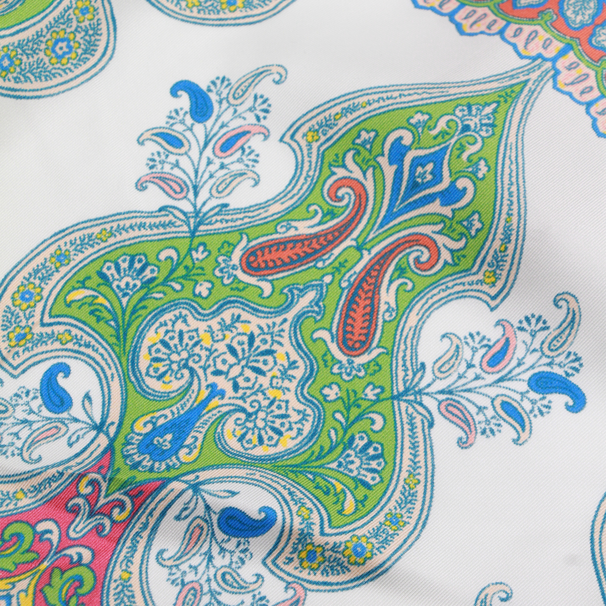 Etro Scarfs Red MAXA0009AKH97S9820 (ETRO / スカーフ・マフラー ) | ETRO (エトロ)(1)