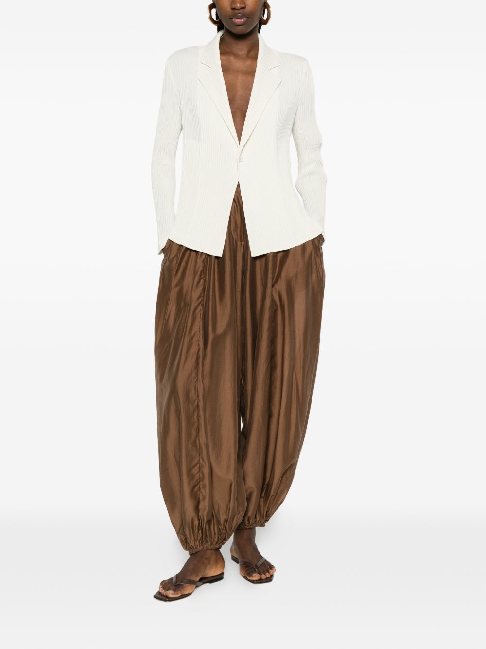 Issey Miyake Jackets White IM66FD64602 (ISSEY MIYAKE / ブレザー・ジャケット ) | ISSEY MIYAKE (イッセイ ミヤケ)