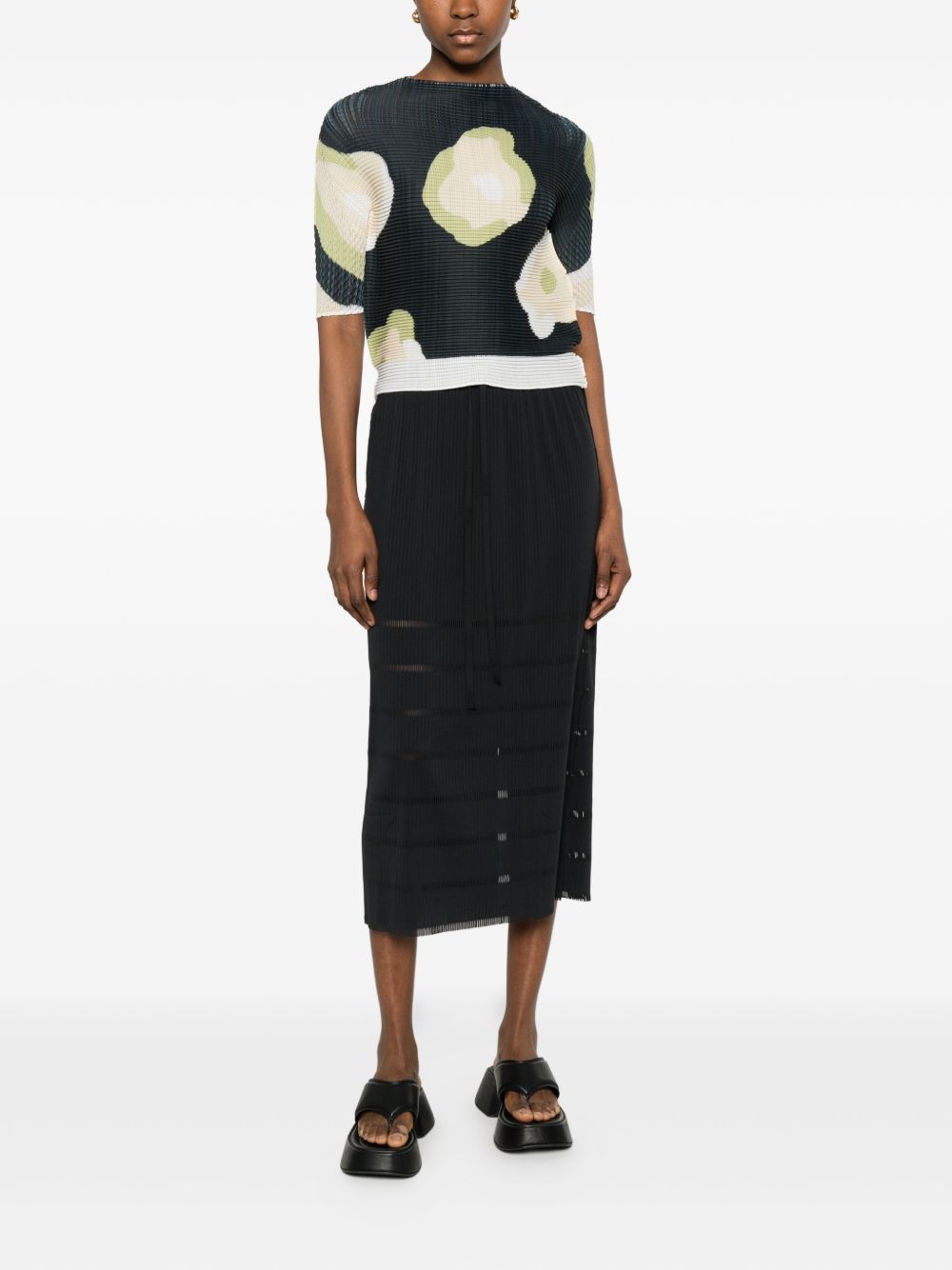 Issey Miyake Top Black IM66FJ69717 (ISSEY MIYAKE / シャツ・ブラウス ) | ISSEY MIYAKE (イッセイ ミヤケ)