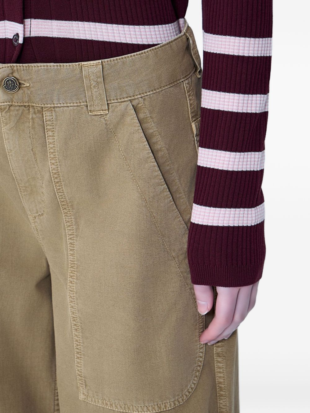 Moncler Trousers L10932A00006M9731226 (Moncler / パンツ ) | Moncler (モンクレール)(2)