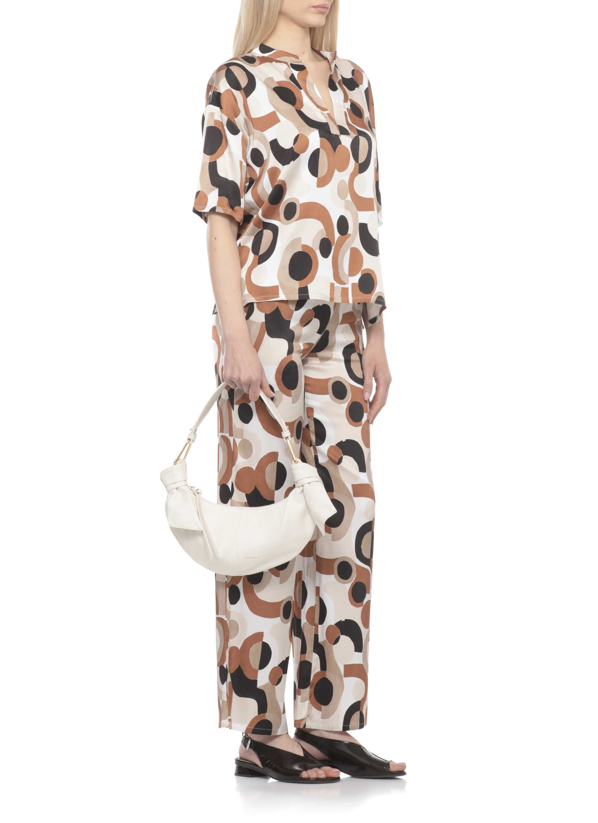 Coccinelle Bags.. E1U1A130301FUROSHIKIN17 (COCCINELLE / ハンドバッグ・ショルダーバッグ ) | COCCINELLE (コチネレ)(5)