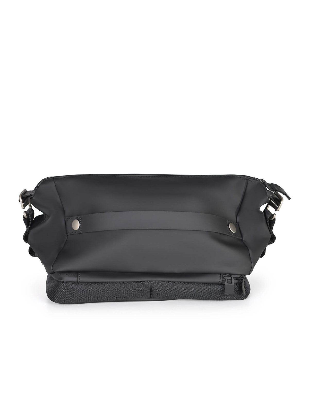 Pouch Made Of Polyester 12290BLACK (RAINS / クラッチバッグ・ポーチ ) | RAINS (レインズ)(2)
