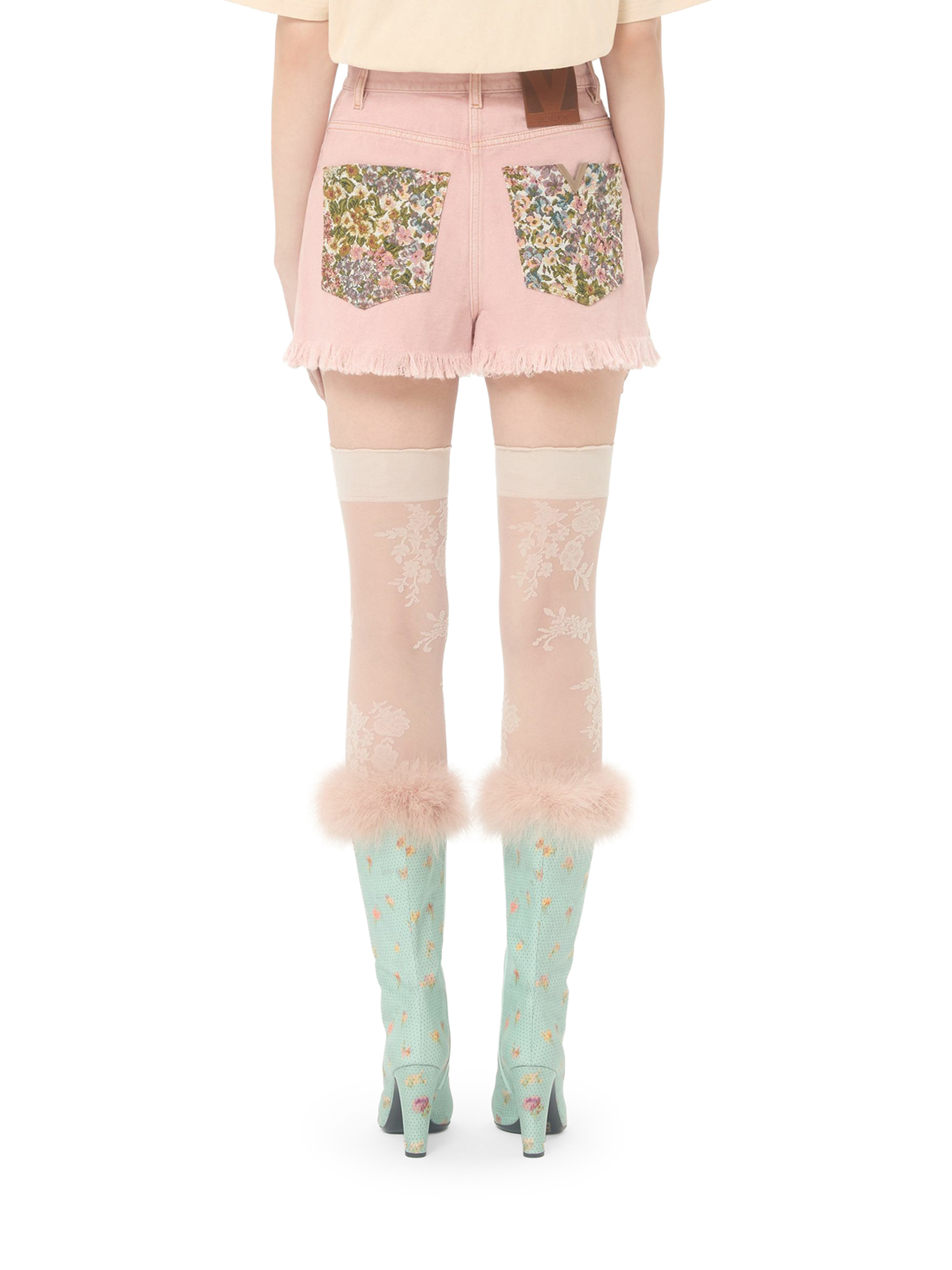 DENIM SHORTS WITH FRINGED HEM 8B3DDB8S9Y9O45（ショートパンツ