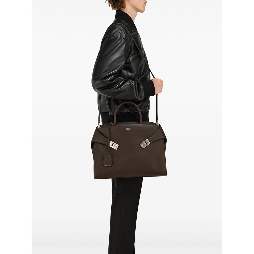 Luggage Ferragamo 2416830779074TMOBU (FERRAGAMO / ハンドバッグ・ショルダーバッグ ) | FERRAGAMO (フェラガモ)(1)