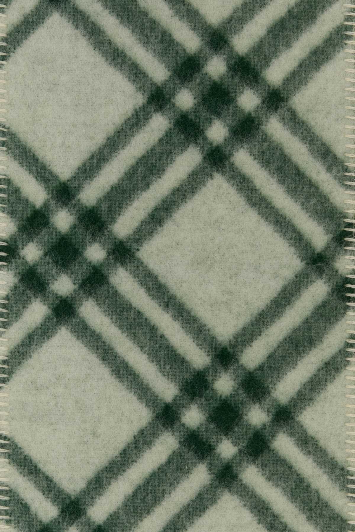 Embroidered wool scarf 8125832C5132 (Burberry / スカーフ・マフラー ) | Burberry (バーバリー)(2)