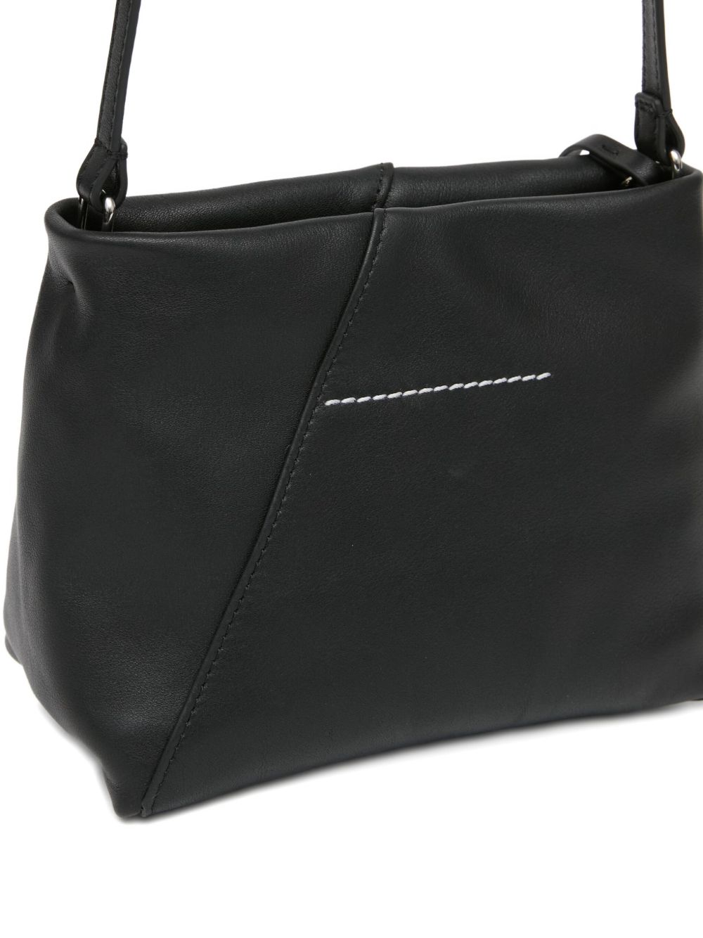 MM6 Maison Margiela Bags.. BLACK SB5ZH0032P8805T8013 (MM6 Maison Margiela / ハンドバッグ・ショルダーバッグ ) | MM6 Maison Margiela (エムエムシックス)(4)