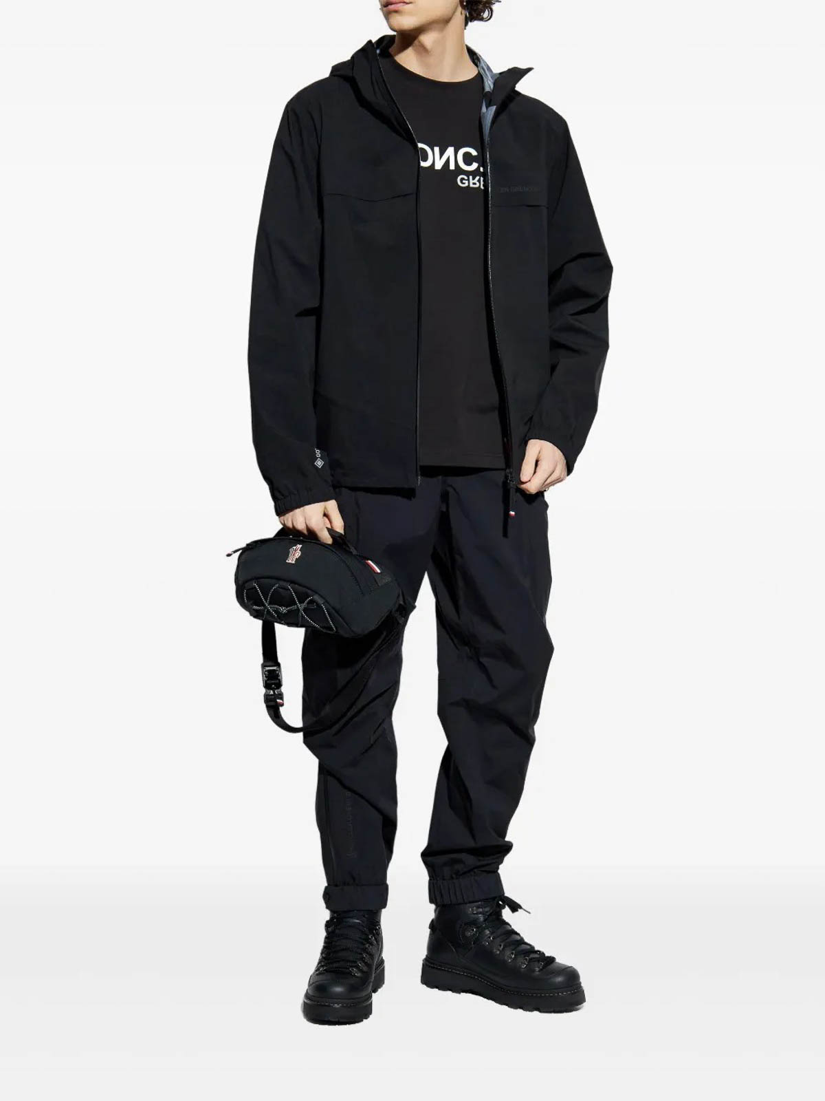 Trousers Black L10972A000035987M999 (Moncler / パンツ ) | Moncler (モンクレール)(1)