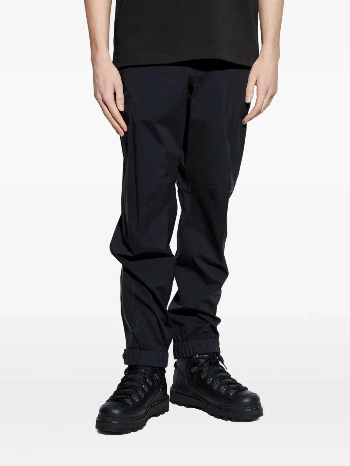 Trousers Black L10972A000035987M999 (Moncler / パンツ ) | Moncler (モンクレール)(2)